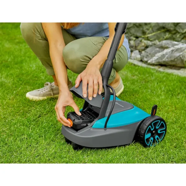 corta-relvas-gardena-handymower-2218v-p4a-22cm-preto-14620-55-sumtek