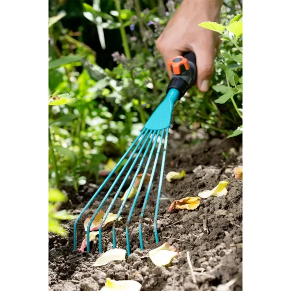 enxada-dupla-gardena-65-cm-azul-8915-20-sumtek