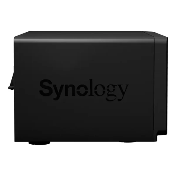 nas-synology-diskstation-ds1821-amd-ryzen-v1500b-4gb-8-baias-preto-sumtek